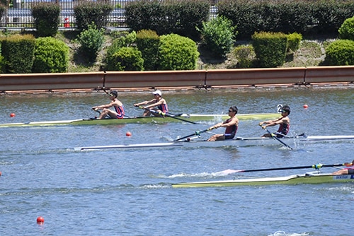 レースの様子（写真一番奥が東レ滋賀）