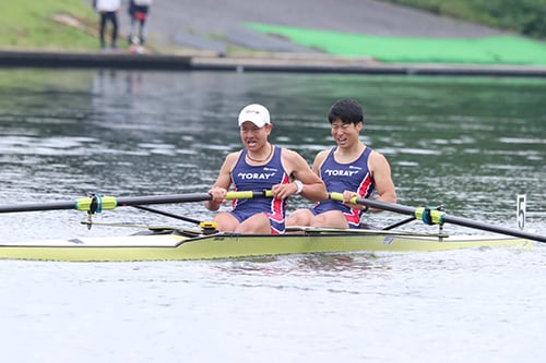 レースの様子（東レ滋賀D：左から吉田選手、平井選手）