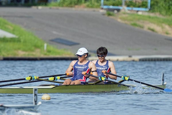 ダブルスカルレース風景(西村・江本)