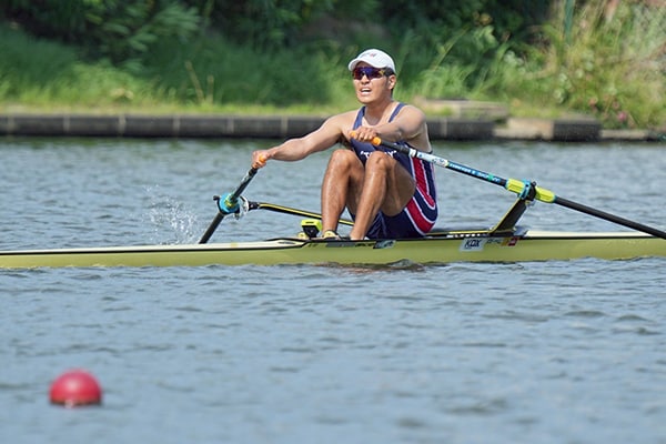 シングルスカルレース風景(永坂)