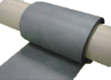 Fuel cell, electrode substrate
