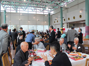 皆さん、何年ぶりかの再会・笑顔と会話が飛び交う楽しい時間を過ごされました