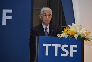 日覺社長からのご挨拶