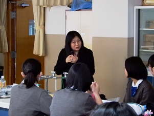 【京都府】ノートルダム女学院中学高等学校 （講師：東レリサーチセンター　総合企画室　吉崎主部）