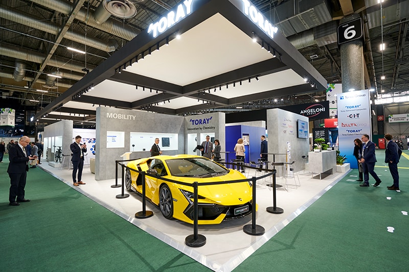 東レグループ出展ブース Photo by Frederic JOLY / Design by TRIANGLE EXPOSITIONS