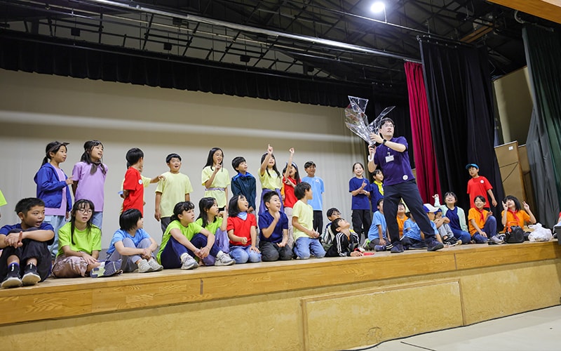 体験を通じて理科の原理を学ぶ青空サイエンス教室