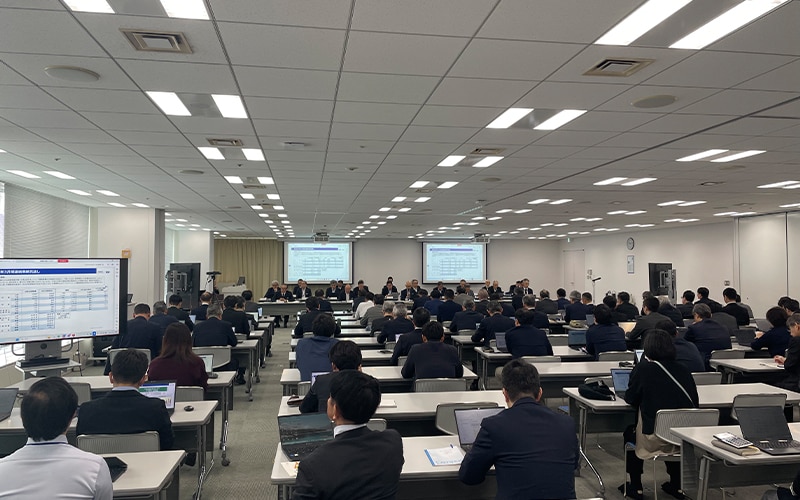 東京本社での決算説明懇談会