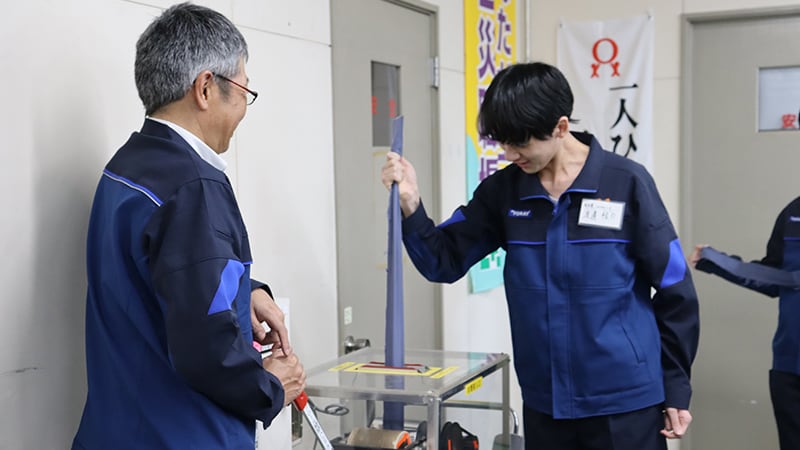 新入社員合同研修における疑似体験教育（東レ（株））